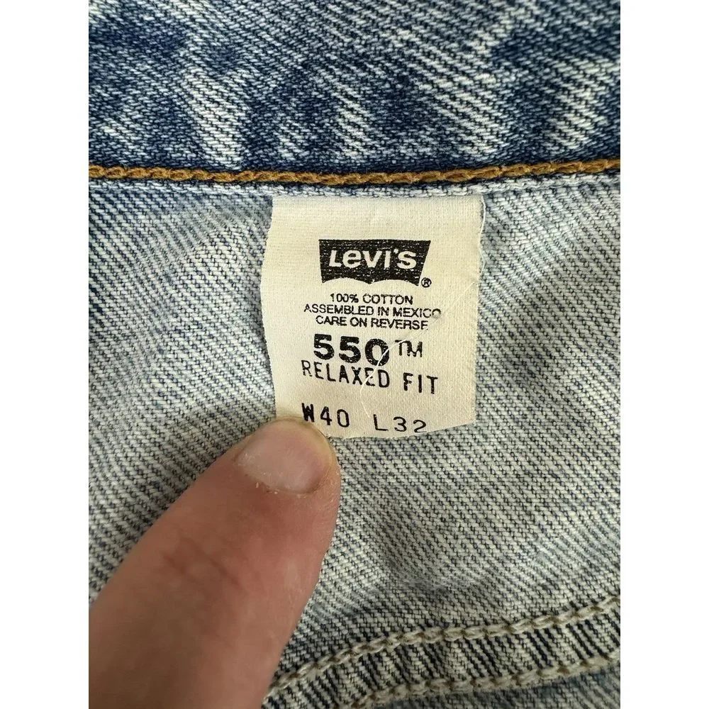 Vintage 90s Levi's 550‎ Relaxed Fit Straight Leg Jeans Men's Size 40x32 (39x32)
